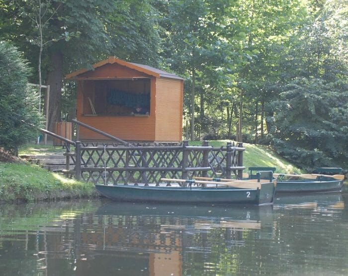 Embarquez depuis le ponton du parc